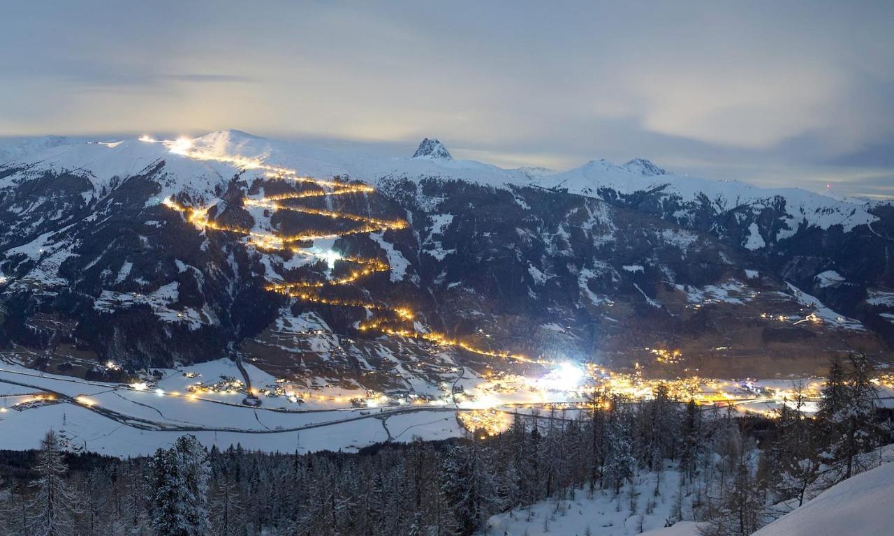 Ferienwohnung Wildkogelblick บรามแบร์กอามเวลโคเกล ภายนอก รูปภาพ